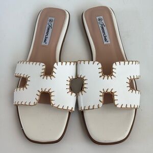 Forever Link white with tan H stitch slip on sandal beach sandal flat sandal